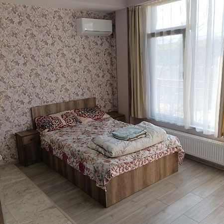 Mary'S Cozy & Lovely Studio On Very Quiet Khosharauli Street 第比利斯 外观 照片