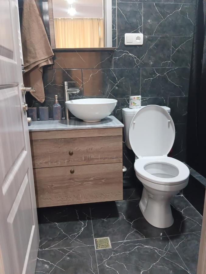 Mary'S Cozy & Lovely Studio On Very Quiet Khosharauli Street 第比利斯 外观 照片