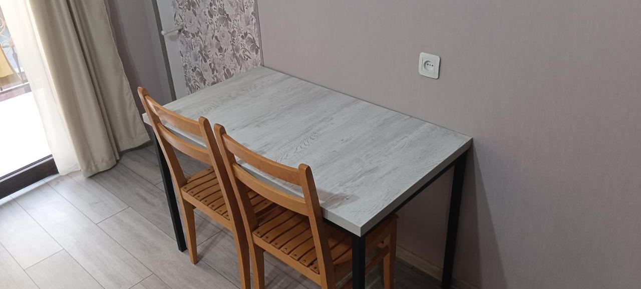 Mary'S Cozy & Lovely Studio On Very Quiet Khosharauli Street 第比利斯 外观 照片