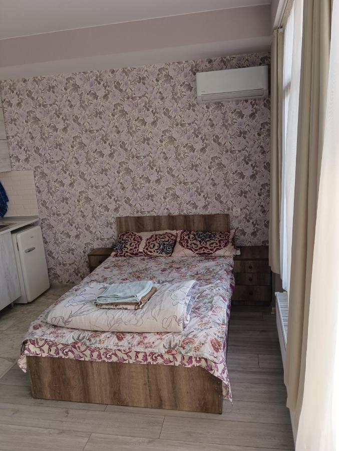 Mary'S Cozy & Lovely Studio On Very Quiet Khosharauli Street 第比利斯 外观 照片