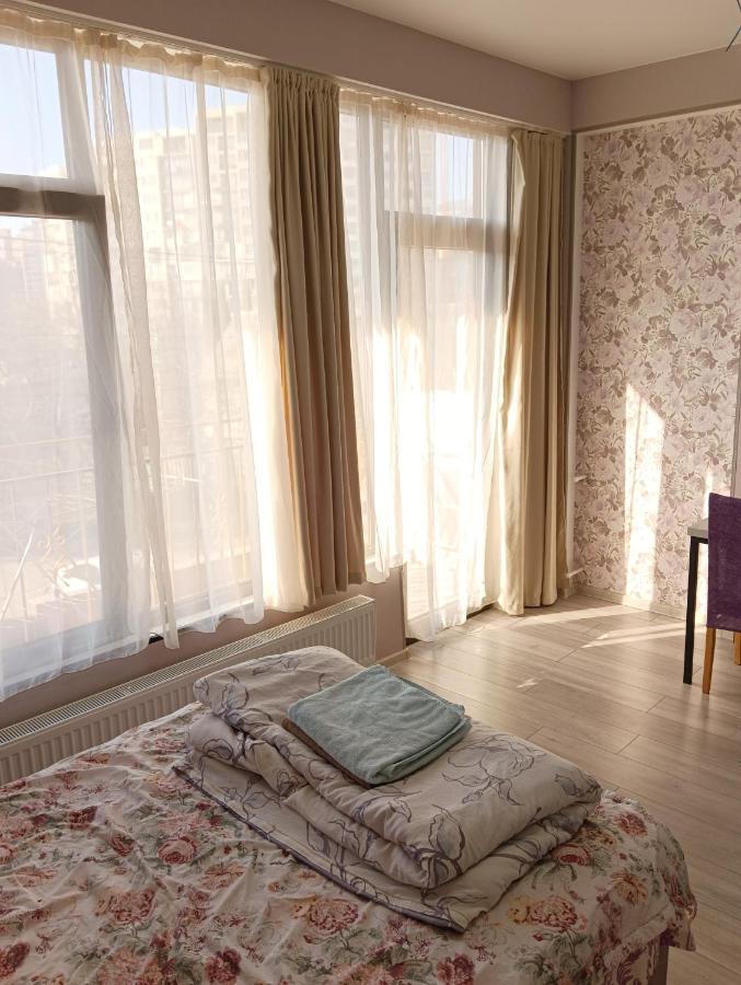 Mary'S Cozy & Lovely Studio On Very Quiet Khosharauli Street 第比利斯 外观 照片